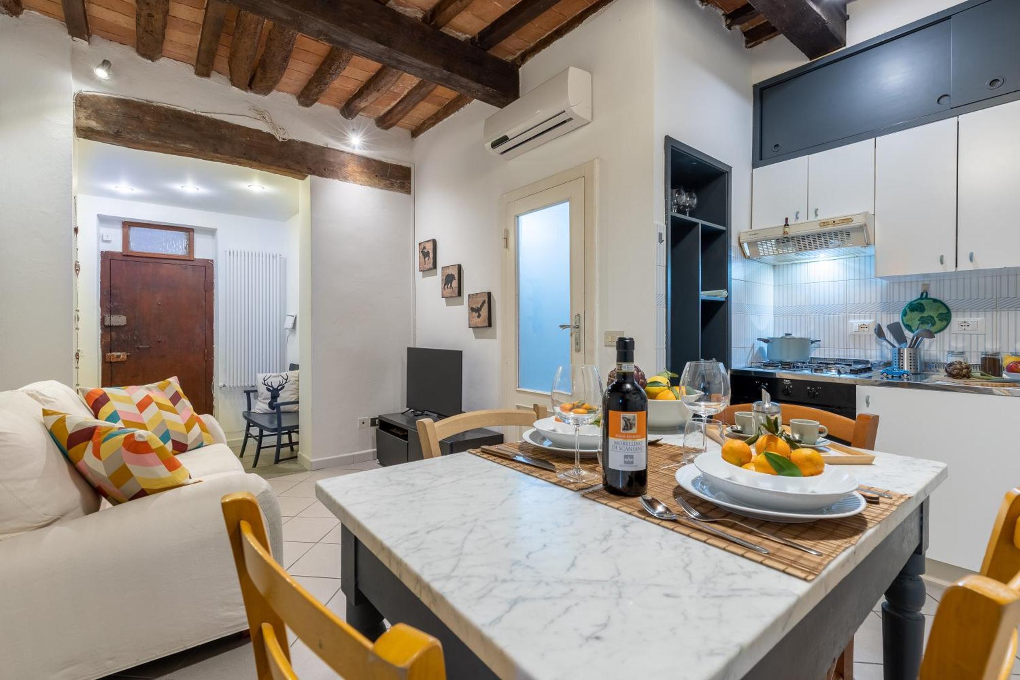 Piazza Dei Cavalieri Confortable Apartment Pisa Eksteriør billede