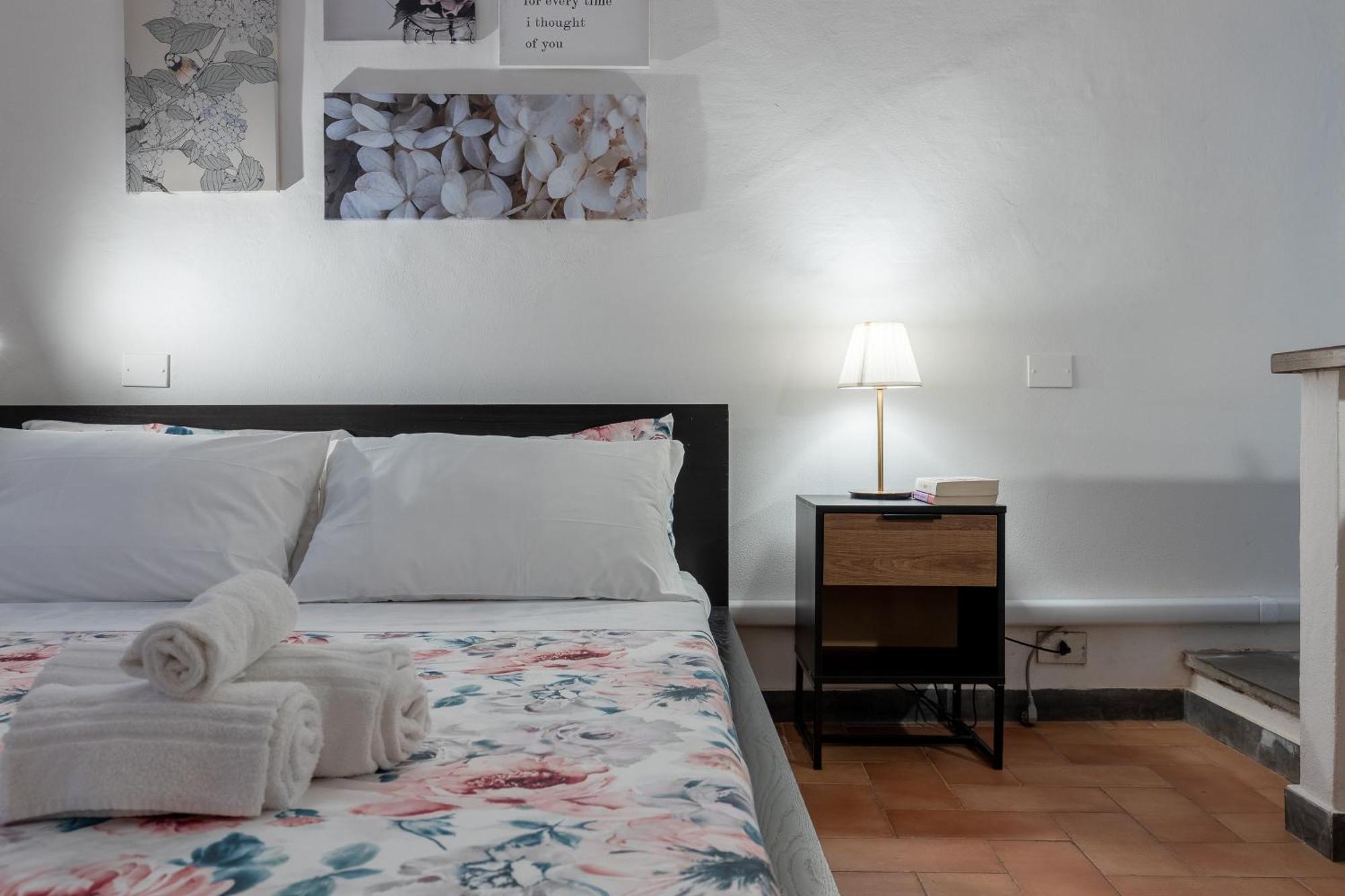 Piazza Dei Cavalieri Confortable Apartment Pisa Eksteriør billede